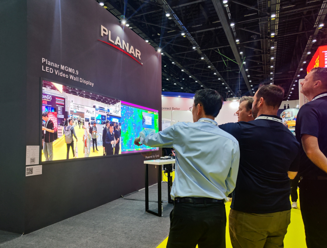 InfoComm Asia | xcsport体育Planar全球首发第四代Micro LED智能一体机