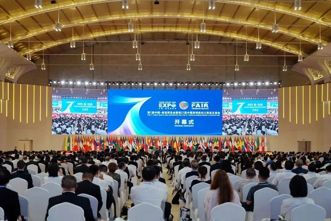 惊艳亮相南博会 | xcsport体育打造视觉盛宴