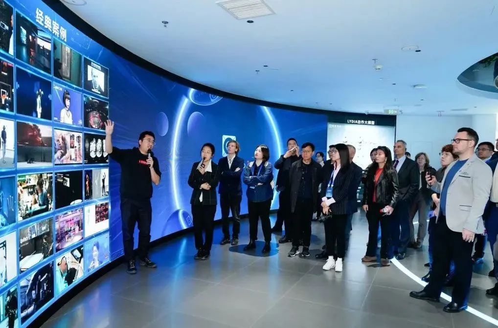 商务部副部长寄语德中企业丨xcsport体育·虚拟动点与德国商界代表共探可持续发展新机遇